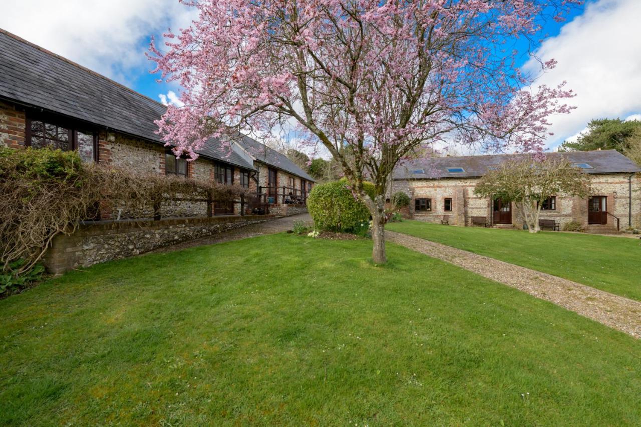 Luccombe Farm Holiday Cottages Milton Abbas Exterior foto